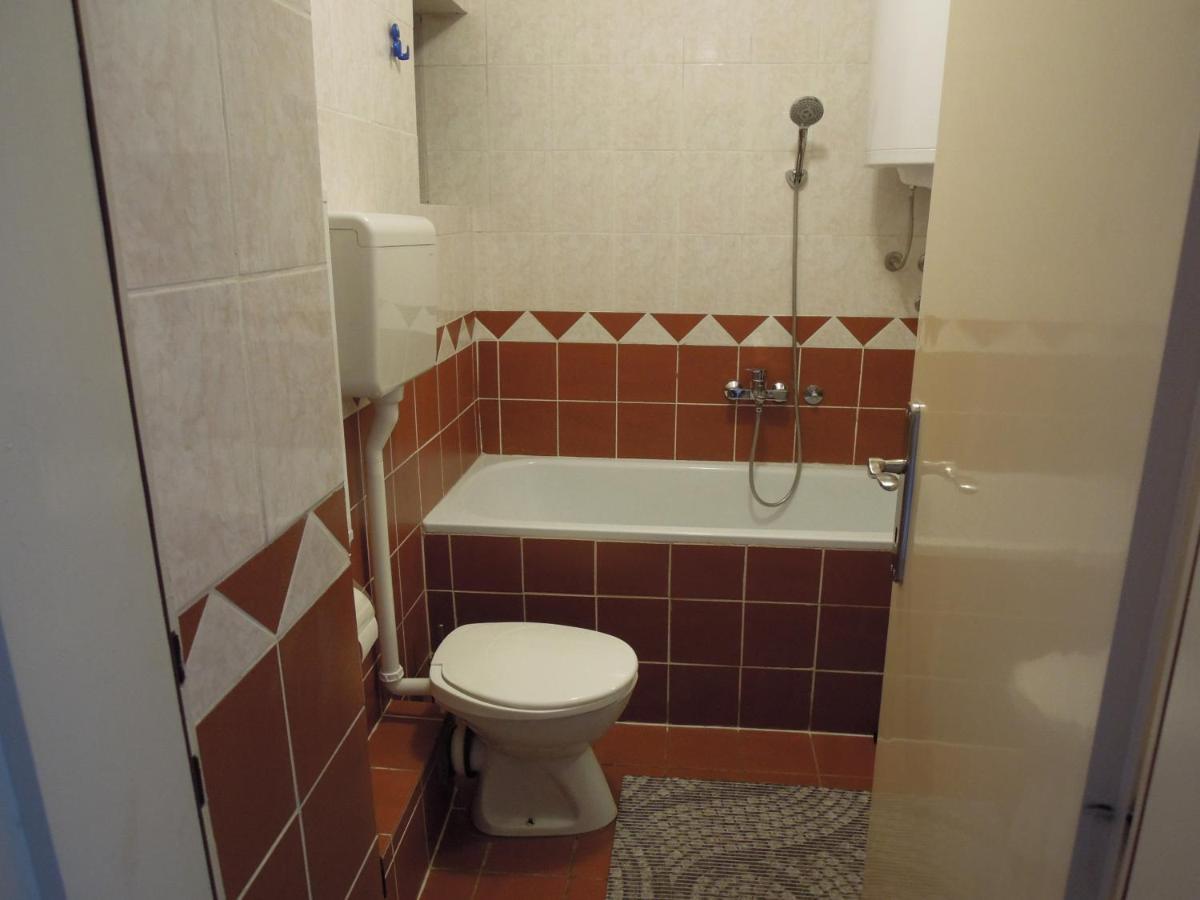 Classic Apartment Novi Sad Buitenkant foto